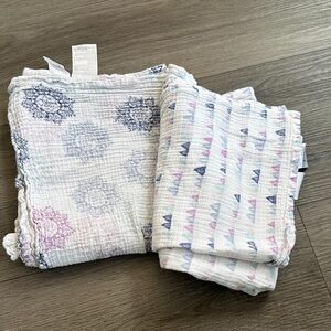 Aden + Anais 2 pack muslin wrap